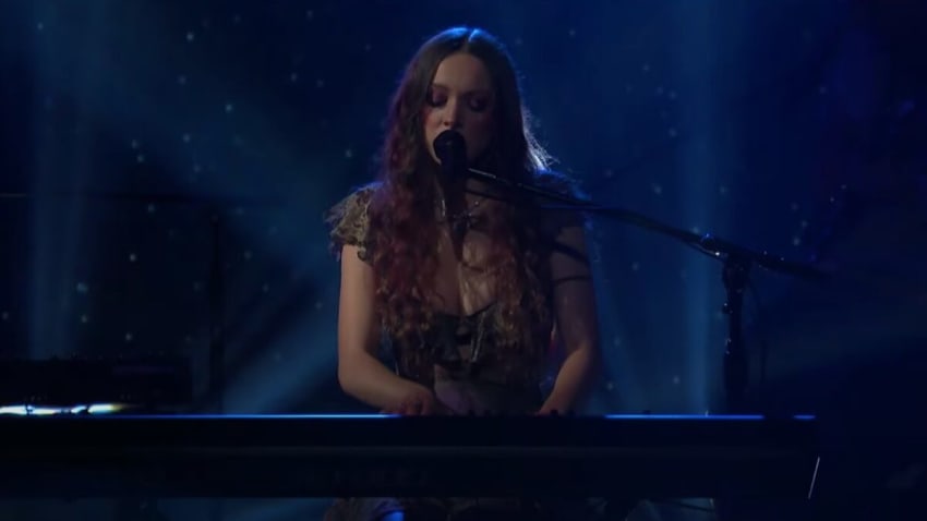 Watch Holly Humberstone Perform Ethereal ‘Can You Afford To Lose Me?’ On ‘Colbert’