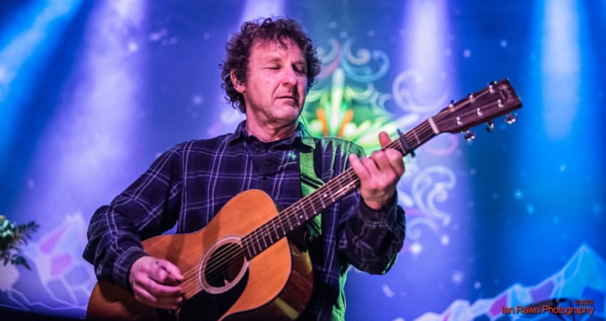 Railroad Earth Todd 2022 Rawn 001