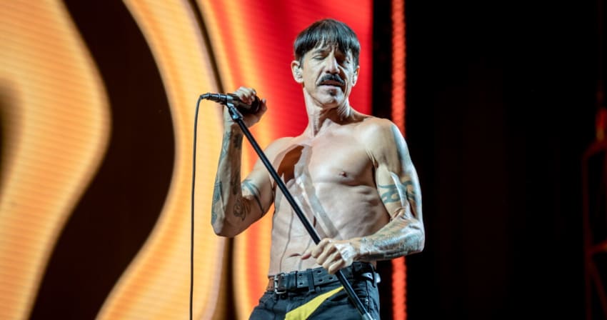 Red Hot Chili Peppers Confirm 2023 World Tour Dates 4600