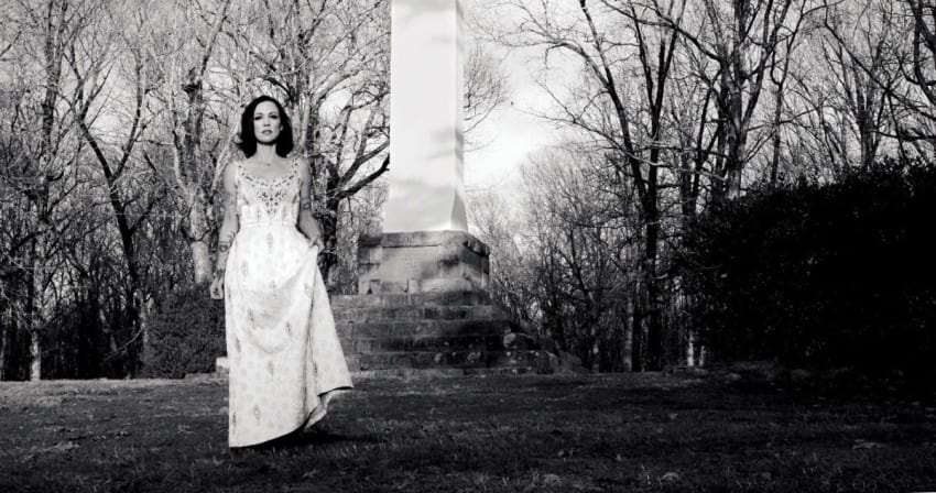 Amanda Shires press December 2022