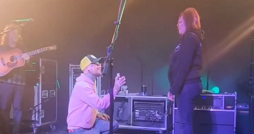 Billy Strings Stockholm Proposal