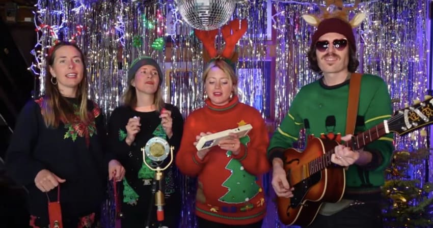 Brothers Comatose T Sisters Happy Xmas video