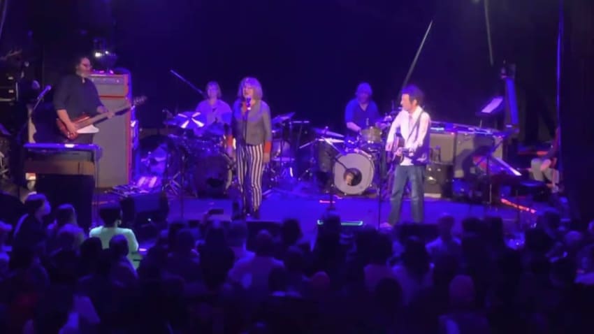 Will You Love Me Tomorrow (Carole King cover) - Yo La Tengo with Gina Birch - December 19, 2022