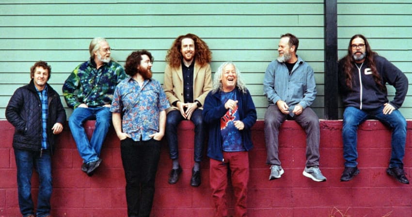 Railroad Earth Press New Lineup December 2022 Tish