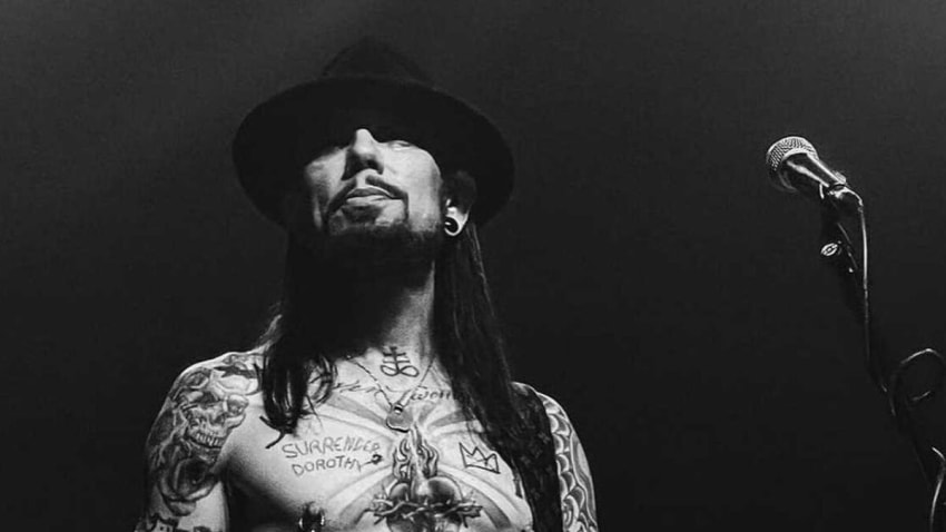 Josh Klinghoffer To Fill In For Dave Navarro At Upcoming Jane’s Addiction Shows