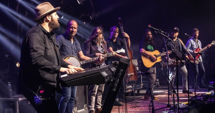 Greensky Bluegrass Neighbor Boston