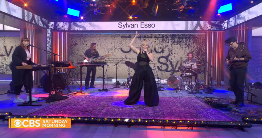 Sylvan Esso CBS Mornings 6 Piece v2