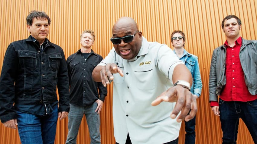 Barrence Whitfield & The Savages