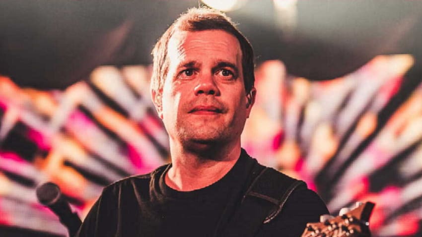 'Wine Not': Umphrey’s McGee’s Brendan Bayliss Announces April 2023 Solo Concert In St. Louis