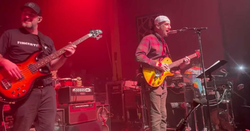 Finger Tight Umphreys McGee Grateful Dead Cover Petaluma Setlist Video