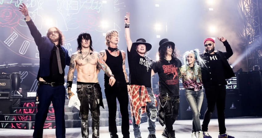 Guns N Roses Live Fall 2022 Benzova