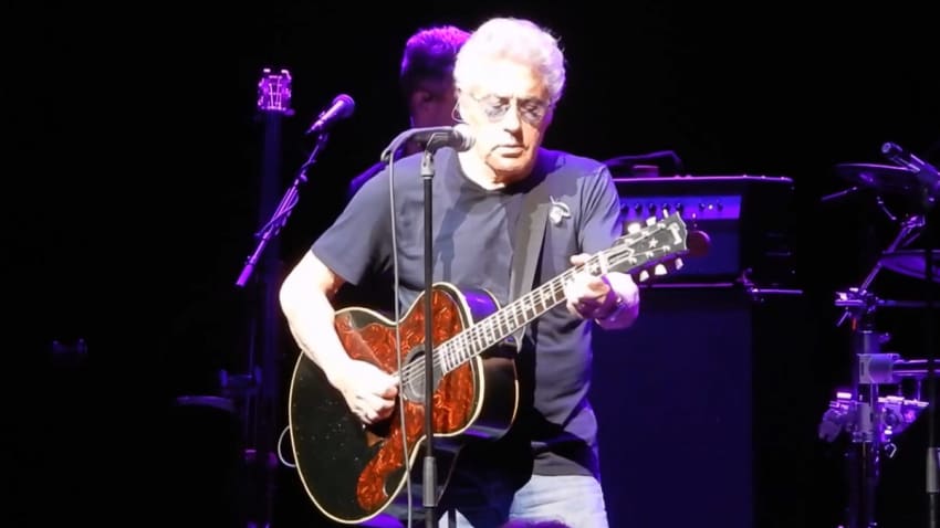 Roger Daltrey Cuts Show Short In Order To Avoid ‘Serious Damage’ To Singing Voice