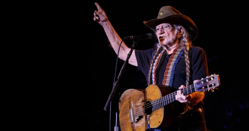 Willie Nelson Live Press 2023