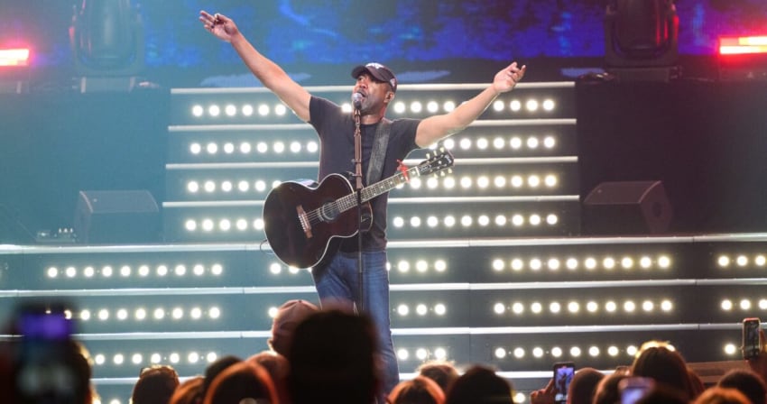Darius Rucker 2023 live press