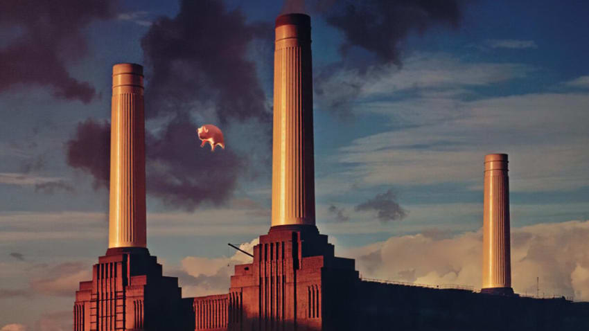 Listen To The Rare Guitar Solo On Pink Floyd’s 8-Track Version Of ‘Pigs On The Wing’