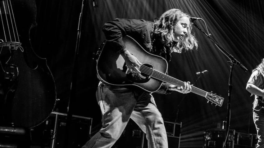 Watch Billy Strings Celebrate Bob Dylan’s Birthday With Cover Debut In Las Vegas