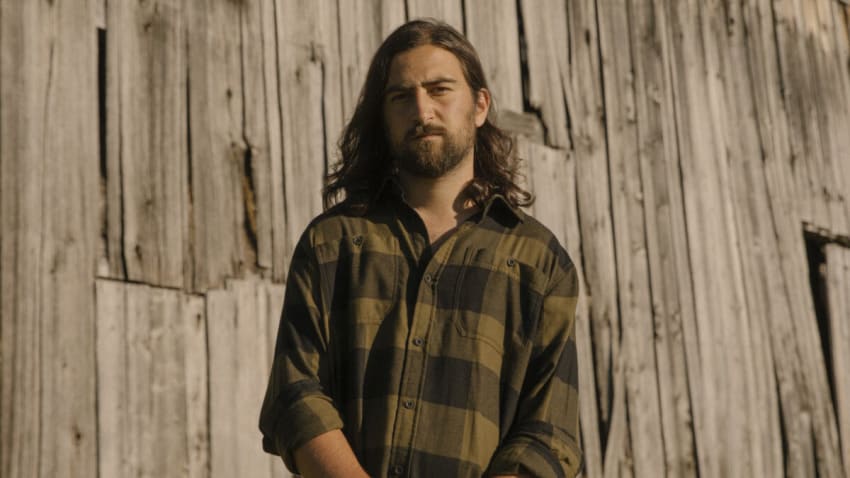 Noah Kahan Shares Gripping Cover Of Jason Isbell’s ‘If We Were Vampires’