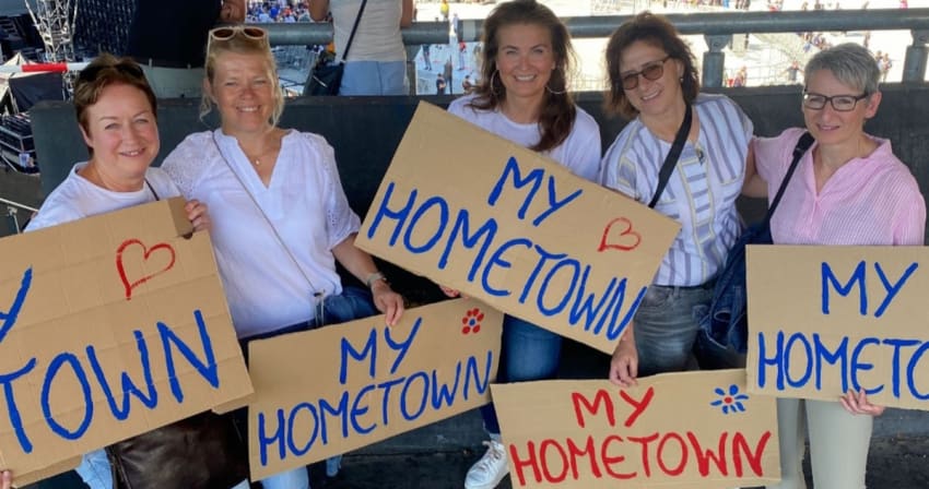 My Hometown Sign Requests