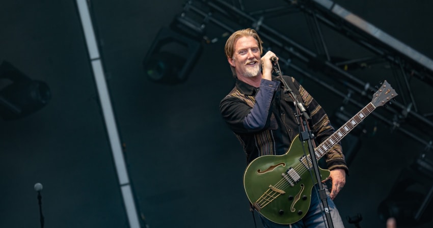 Buy Queens of the Stone Age Tickets