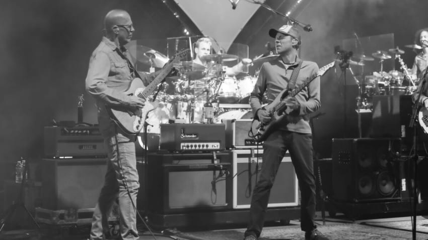 ‘Glory’ious Guest Spot: Watch Umphrey’s McGee Welcome Chuck Garvey At Red Rocks