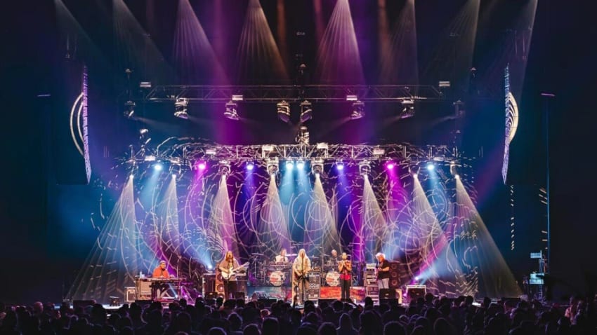 Livestream Dark Star Orchestra’s Thanksgiving Weekend Concerts From The Paramount