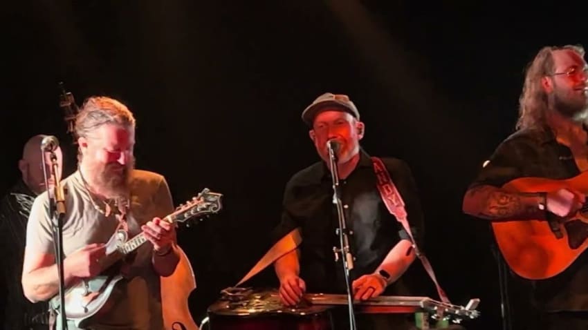 “California” - The Lil Smokies with Phoffman - 6/4/2023 - Idno - Reykjavik, Iceland