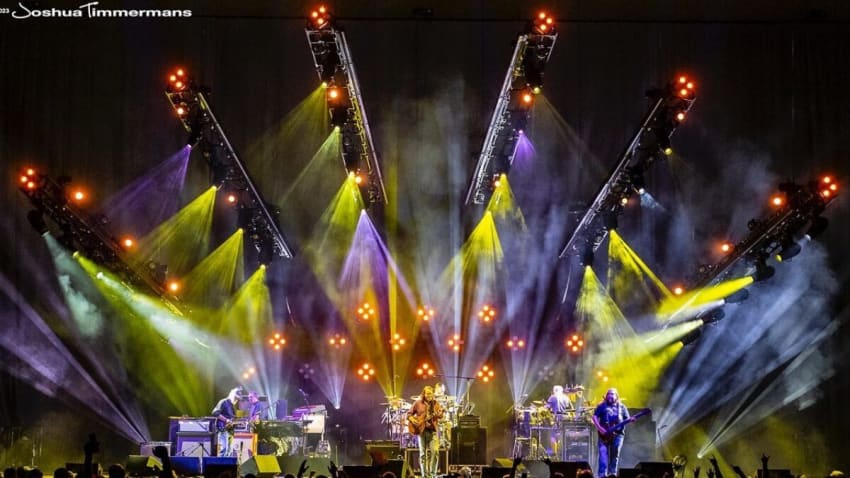 See Widespread Panic Roll Out Another New Song During Their Sunday Show In Huntsville