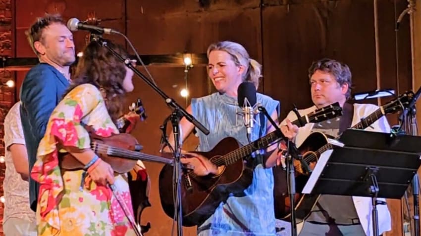 Watch Aoife O’Donovan & Nickel Creek Perform Bruce Springsteen ‘Nebraska’ Classic In Newport