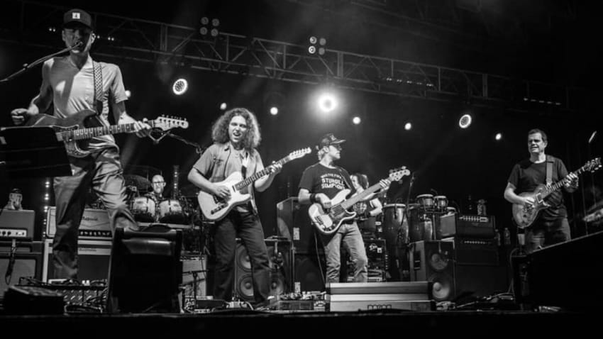 See Umphrey’s McGee Deliver Cosmic ‘Nothing Too Fancy’ & Travel ‘Whitehouse Road’ With Daniel Donato