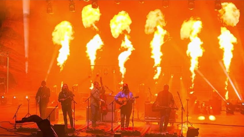 “Kerosene” with Pyrotechnics - Greensky Bluegrass - 9/15/2023 - Red Rocks Amphitheatre