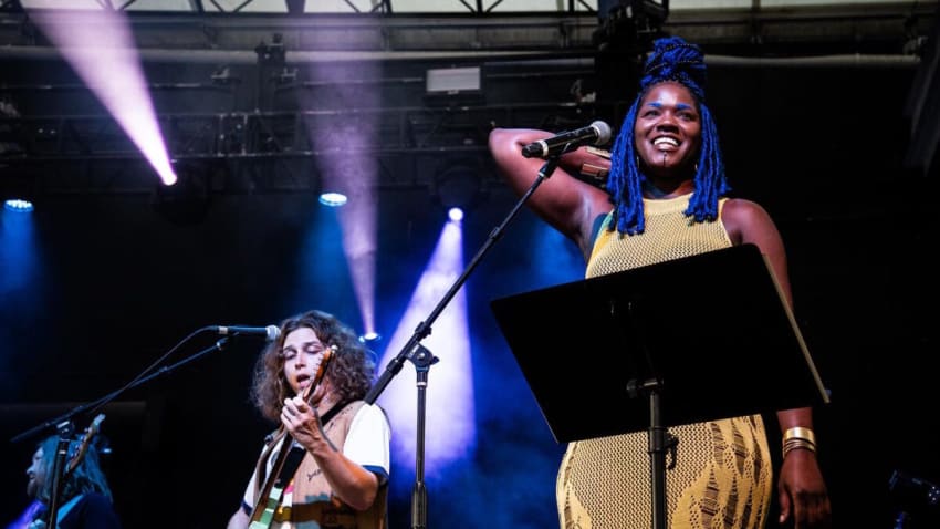 Watch Kanika Moore & Daniel Donato Join Billy & The Kids For ‘Ship Of Fools’ In Baltimore