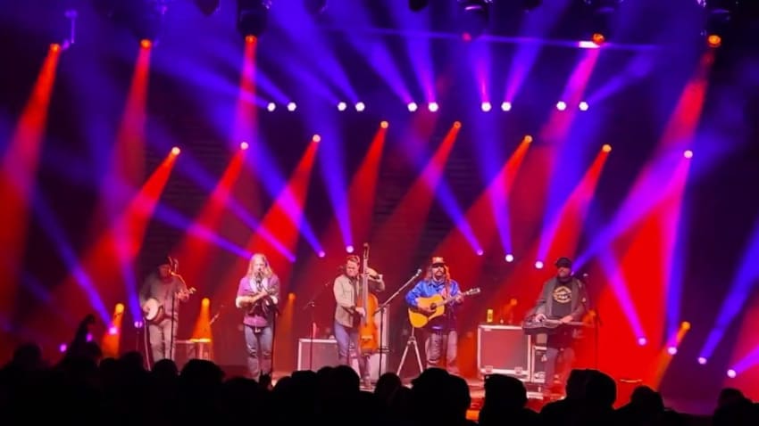 "Worry For You" → "Ride Captain Ride" [Enhanced Audio] - Greensky Bluegrass - 9/13/2023 - Dillon, CO