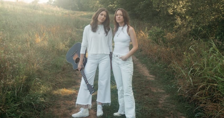 Larkin Poe press September 2023