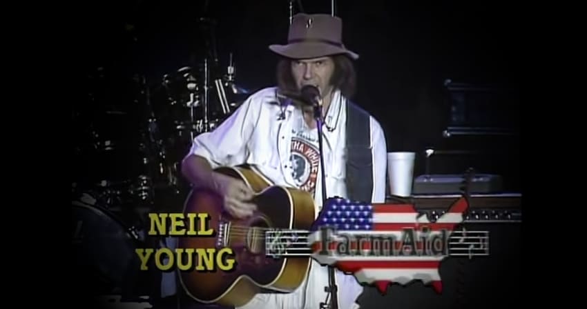 Neil Young Farm Aid 1985