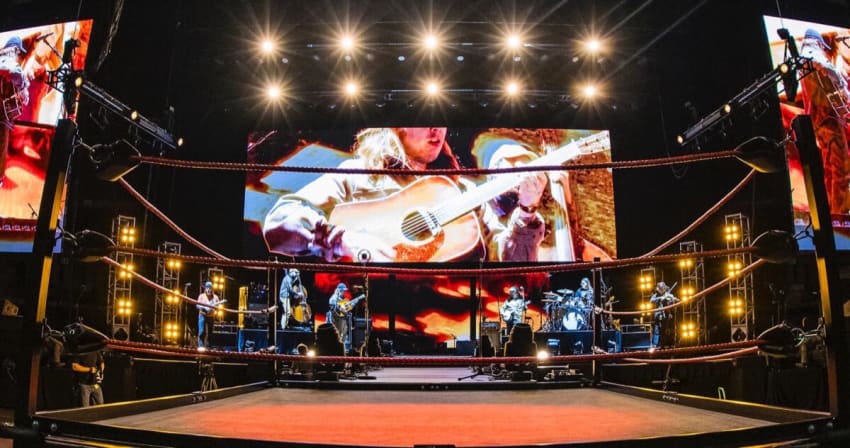 Billy Strings Halloween Stage 2023 Van Andel Scramble