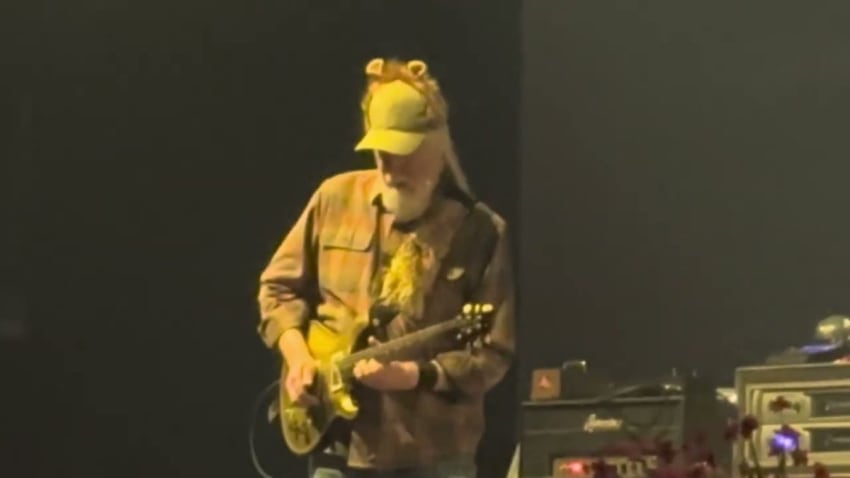 Somewhere Over the Rainbow } Rebirtha - Widespread Panic - Savannah 2023