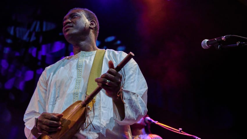 Bassekou Kouyate & Ngoni Ba