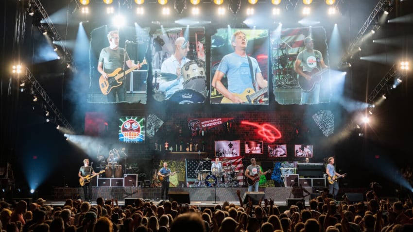 Hootie & The Blowfish Announce Massive 2024 Summer Tour With Collective Soul & Edwin McCain