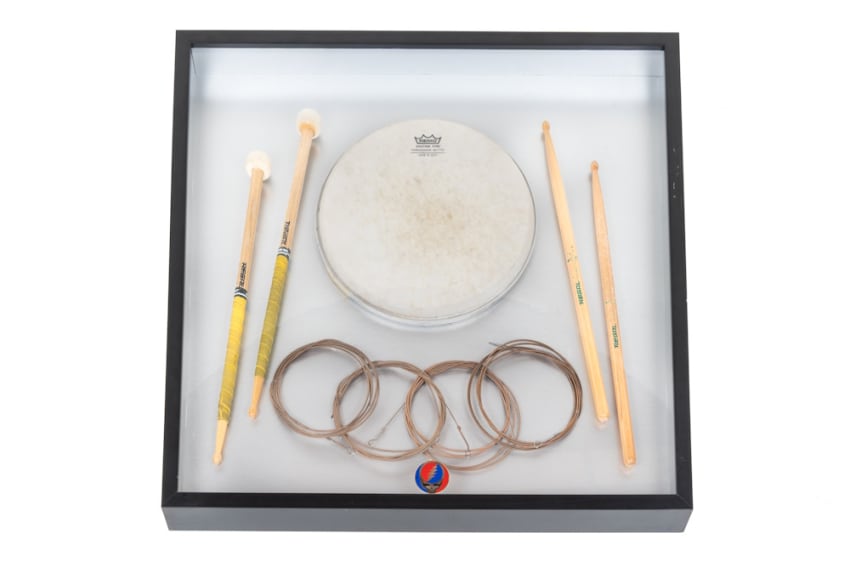 JS114_GratefulDead_DrumHead_With_DrumSticks_Bass_Strings-2