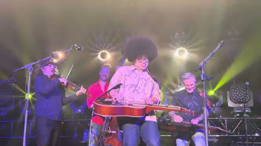 “One More Bridge” -  Infamous Stringdusters with Ren Nozaki - 11/11/23 - Neptune Theatre - Seattle