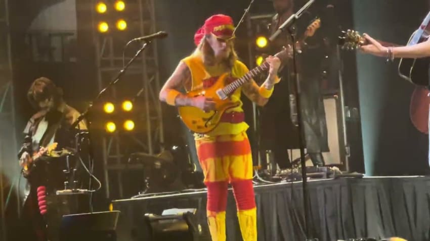 Billy Strings w/Molly Tuttle & Duane Trucks ‘’Tubthumping’’, ‘’Dooley’s Farm’’10/31/23 Grand Rapids