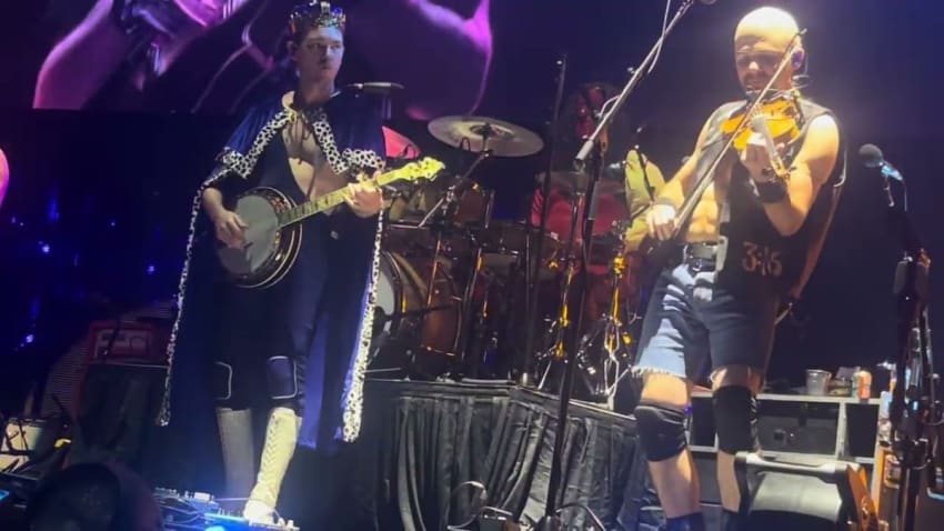 Billy Strings w/Duane Trucks & Chris Pandolfi ‘’No More to Leave You Behind’’ 10/31/23 Grand Rapids