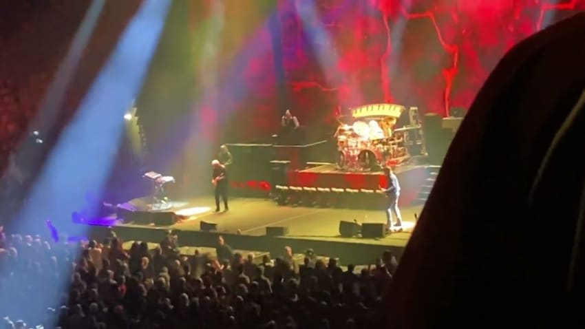 Tool - Toronto - Jambi w/ Alex Lifeson
