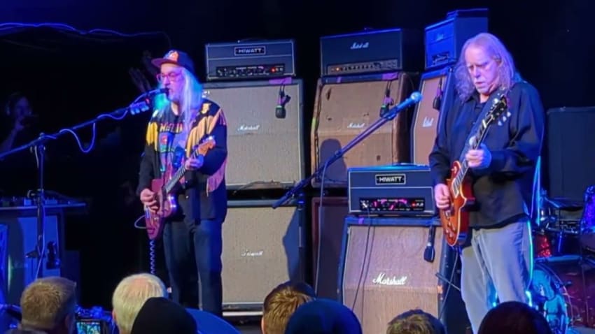 Dinosaur Jr. & Warren Haynes / Just Like Heaven (The Cure) / M.H.O.W /12-2-23