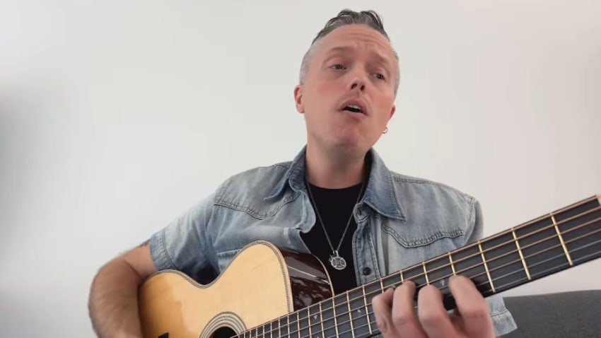Watch Jason Isbell Test Out Improved Falsetto On Solo Acoustic Bon Iver Cover