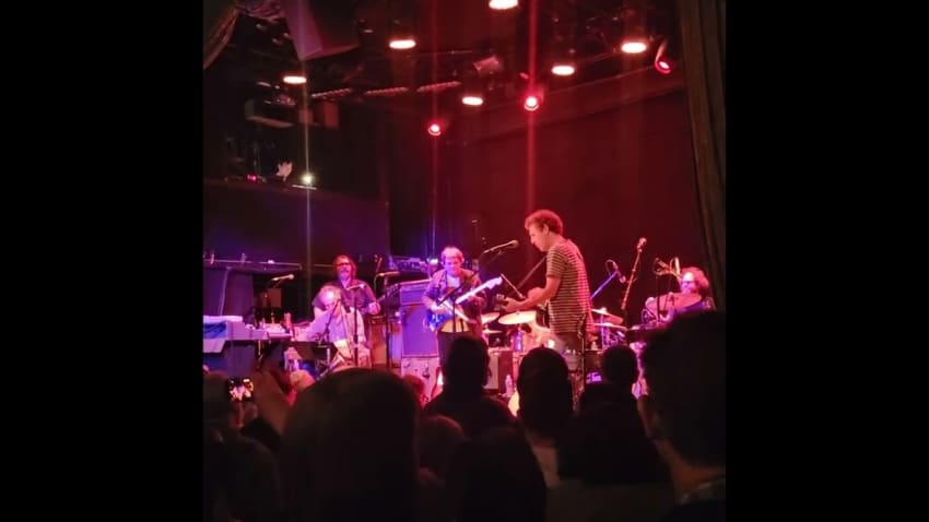 "Wasn't Born to Follow" - Yo La Tengo 2023 Hannukah Night 3