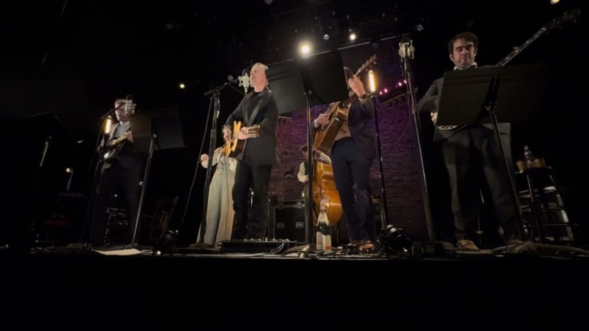 Strawberry Woman - Energy Music Curfew Hour Chris Thile w/ Jason Isbell @ Minetta Theater 12/6/23