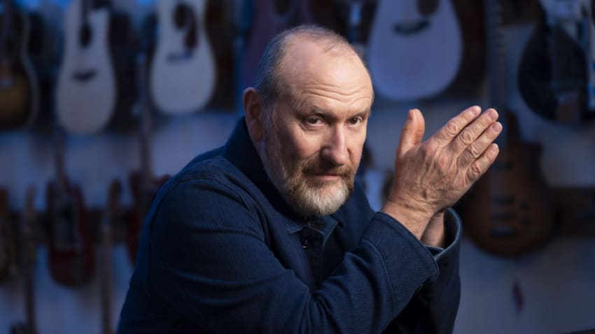 Colin Hay Live
