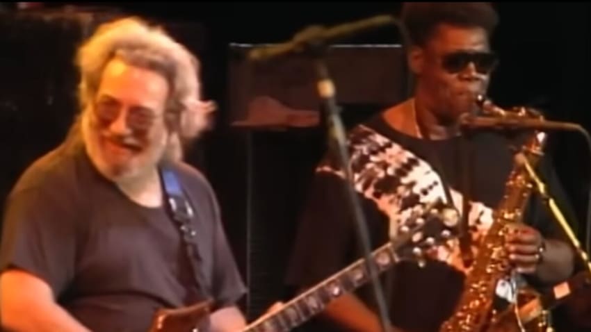 Watch Grateful Dead & Clarence Clemons Give Flight To ‘Bird Song’ At 1989 AIDS Benefit Concert