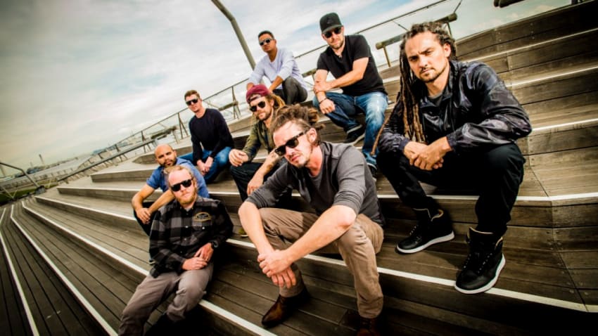 SOJA